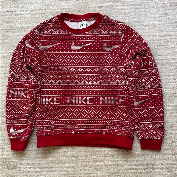 Nike Sportswear Club Fleece Holiday Sweatshirt Sportswear Red White Medium - Picture 1 of 14